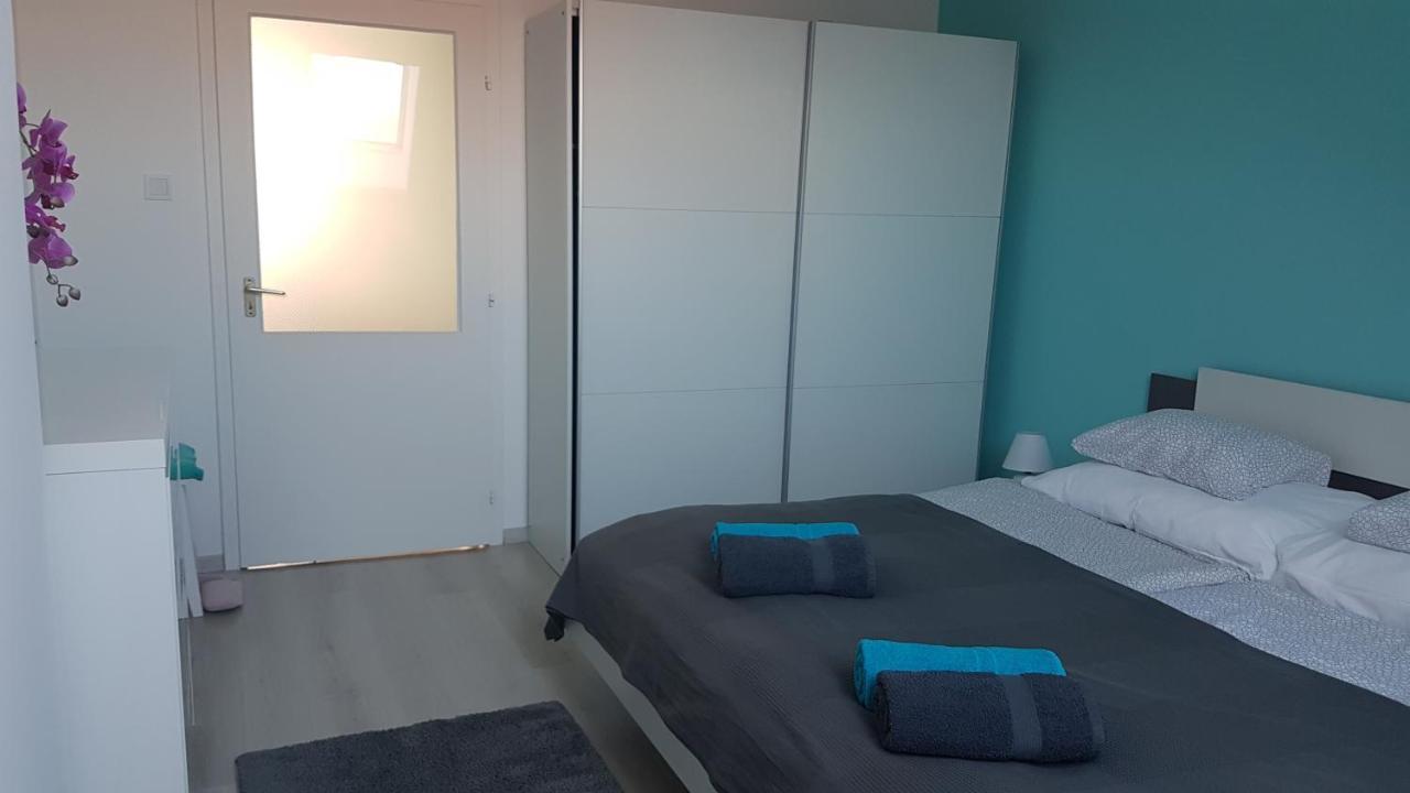 Promenad Apartman Mohacs Luaran gambar